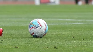 Cerca de 400 personas acudieron como público a partido de fútbol en Francia pese a prohibiciones