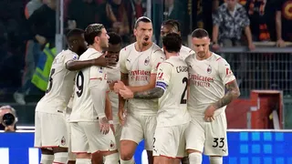 Zlatan Ibrahimovic anotó golazo de tiro libre en victoria de AC Milan sobre Roma