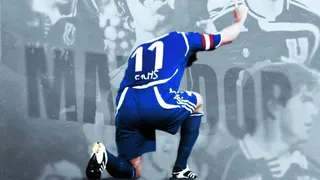 El saludo de U. de Chile a Marcelo Salas: De rodillas jamás, sólo para festejar con tu gente