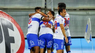 “La Franja”: Universidad Católica quiere extender su campaña perfecta a costa de Palestino