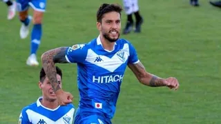 El tremendo golazo de tiro libre de Ricky Alvarez en el triunfo de Vélez ante Central Córdoba