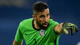 “Reflejos de elite mundial”: Los elogios que recibió Claudio Bravo en España