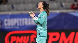 Christiane Endler y PSG buscarán ante Arsenal las semifinales de la Champions femenina