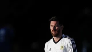 Teléfonos de habitaciones de Argentina sonaron a las 6 AM y hubo bombas de ruido cerca del hotel