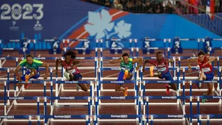 Contraloría informó que no se han rendido 194 mil millones de pesos por Santiago 2023