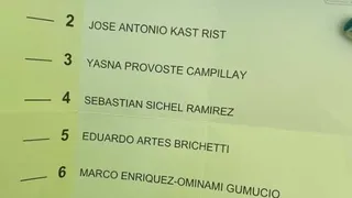 Gustavo Quinteros apareció en un voto de la elección presidencial