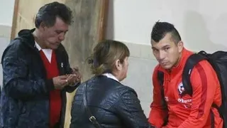 “De seguro terminé castigado”: El particular saludo de Gary Medel en el Día de la Madre