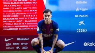 Philippe Coutinho posó con la camiseta de FC Barcelona