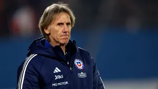 Se confirma la SENSIBLE BAJA de un “titularísimo” en Chile para las Clasificatorias