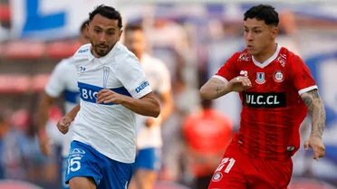 Es chileno, juega en Argentina y es el gran anhelo de U Católica para reforzar el mediocampo
