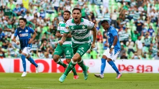 Diego Valdés anotó y le dio el empate a Santos Laguna frente a Cruz Azul en la liga mexicana
