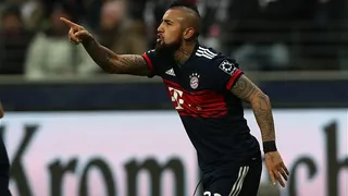 Arturo Vidal será operado en Augsburgo por lesión de rodilla