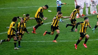 Consejo de Presidentes aprobó apertura del libro de pases para Fernández Vial y Lautaro