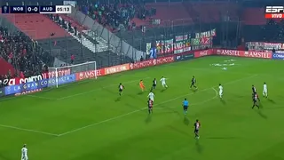 ¡Eléctrico! Audax Italiano sorprendió de entrada a Newell’s con gol de Roberto Cereceda