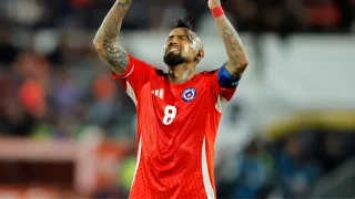 Vidal apunta contra la ANFP por la falta de DT en La Roja: “Es tiempo perdido”