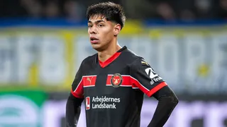 El gol de Darío Osorio no es suficiente y Midtjylland dice adiós a la Europa League