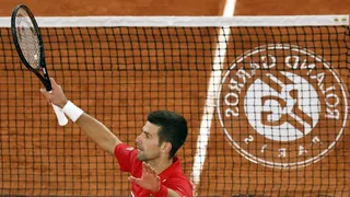 Novak Djokovic se deshizo del verdugo de Cristian Garin y avanzó a cuartos en Roland Garros