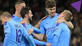 Claudio Bravo tuvo poco trabajo en la goleada de Manchester City sobre Port Vale por la FA Cup