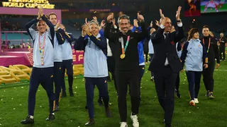 En apoyo a Jenni Hermoso: Renunciaron 11 miembros del cuerpo técnico de España