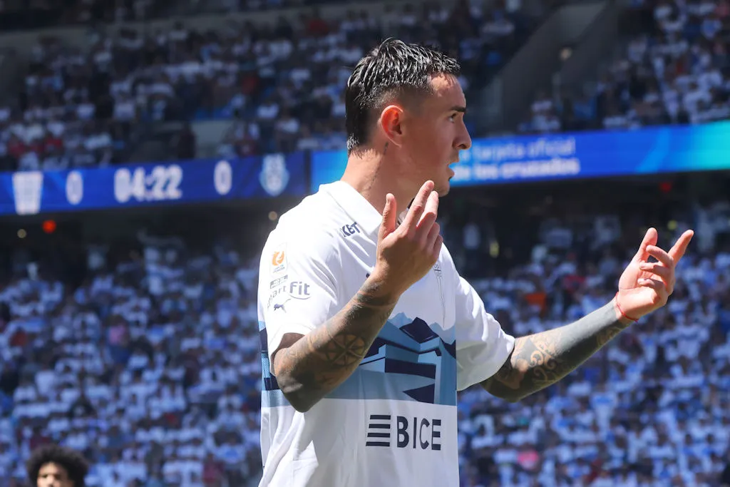 Tomás Asta-Buruaga pudo darle la vuelta a su futuro en la UC/ © Jonnathan Oyarzún-Photosport
