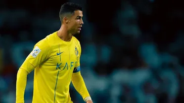 Hinchas volvieron a incomodar a Cristiano con gritos de Messi en la Champions de Asia