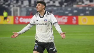 Revelan el motivo que derrumbó el interés de U Católica por Alexander Oroz