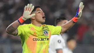 A seguir esperando: Los tres obstáculos que posponen la negociación de Colo Colo con Brayan Cortés