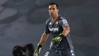 ¡Notable! Claudio Bravo fue nominado a jugador del mes en la liga española