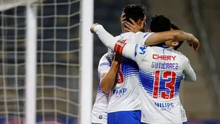 Casa de apuestas proyecta triunfo de la UC ante Universidad de Chile en el clásico