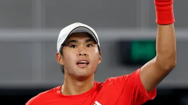 Learner Tien dio un GOLPE A LA CÁTEDRA y eliminó a Medvedev en Australia