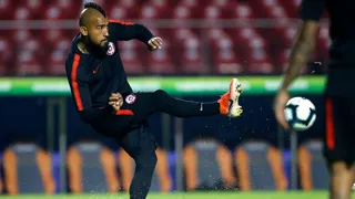 Barcelona destacó “el reto del tricampeonato de Arturo Vidal” en la Copa América