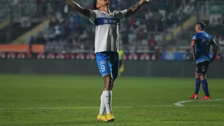 La UC consiguió el empate ante Huachipato con un cabezazo de Fernando Zampedri