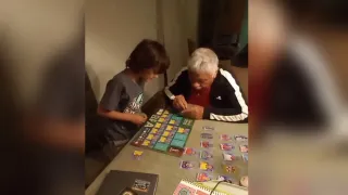 Caszely no dudó ante la pregunta de su nieto en tierno momento: “Pelé fue mejor que todos”