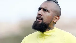 FC Barcelona confirmó lesión de Arturo Vidal y lo dejó fuera de la nómina contra Levante