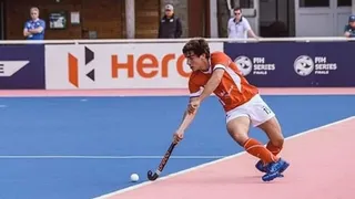 Chile avanzó en el Hockey Series Final de Francia pese a perder con el local