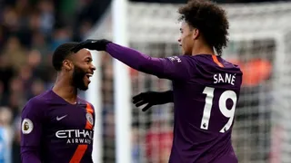 Manchester City doblegó a Huddersfield y no le da respiro a Liverpool en la Premier League