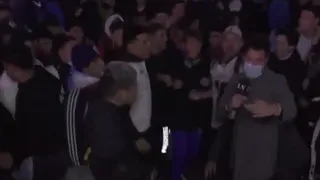 Periodista sufrió robo de su teléfono en pleno despacho de los festejos de Argentina