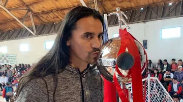 Gabriel Mendoza postuló a Claudio Borghi como el técnico “idóneo” para Colo Colo