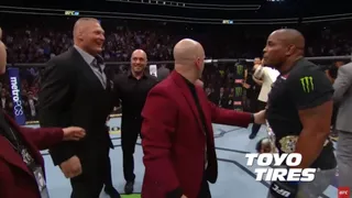 ¡Aceptó el desafío! El tenso careo de Brock Lesnar y Daniel Cormier en UFC 226