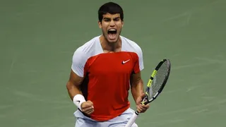 Alcaraz clasificó a la final del US Open a costa de Tiafoe y se jugará el N°1 ante Ruud