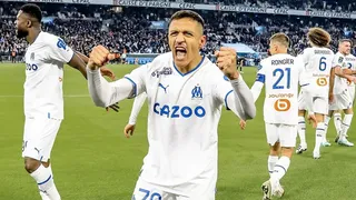 Alexis Sánchez brilló con un golazo en la cómoda victoria de Marsella sobre Lorient