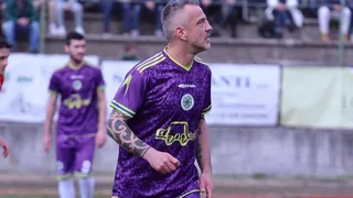 Futbolista italiano volvió a jugar tras 12 años de castigo por dar positivo en cocaína