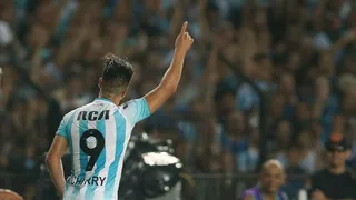 Racing celebró el título de la Superliga con empate contra Defensa y Justicia