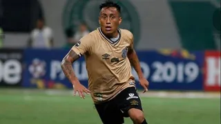 Christian Cueva protagonizó incidente en discoteca y fue suspendido por Santos de Sampaoli