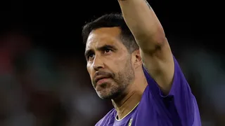 Claudio Bravo abrió la puerta al retiro: Tal como empecé, en silencio, terminaré mi carrera