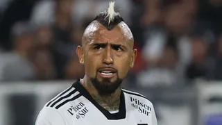 Histórico goleador del fútbol peruano se lanzó contra Arturo Vidal por sus cuestionamientos a Alianza Lima