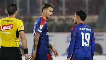 Tensión en la U: Pelea en cancha sella el adiós de cuestionado zaguero