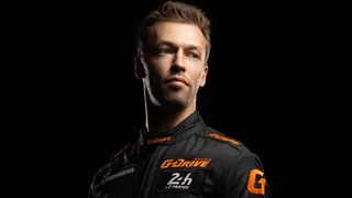 Piloto ruso, ex Fórmula 1: “El deporte debe estar fuera de la política”