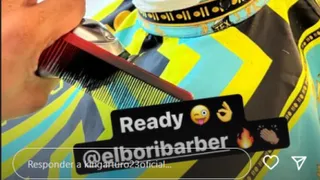 Arturo Vidal retocó su look y se fue de carrete en Miami