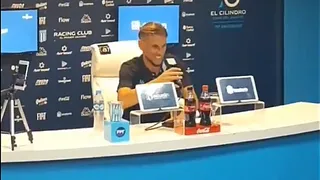 La recepción a Sebastián Beccacece en la sala de prensa tras el clásico de Avellaneda